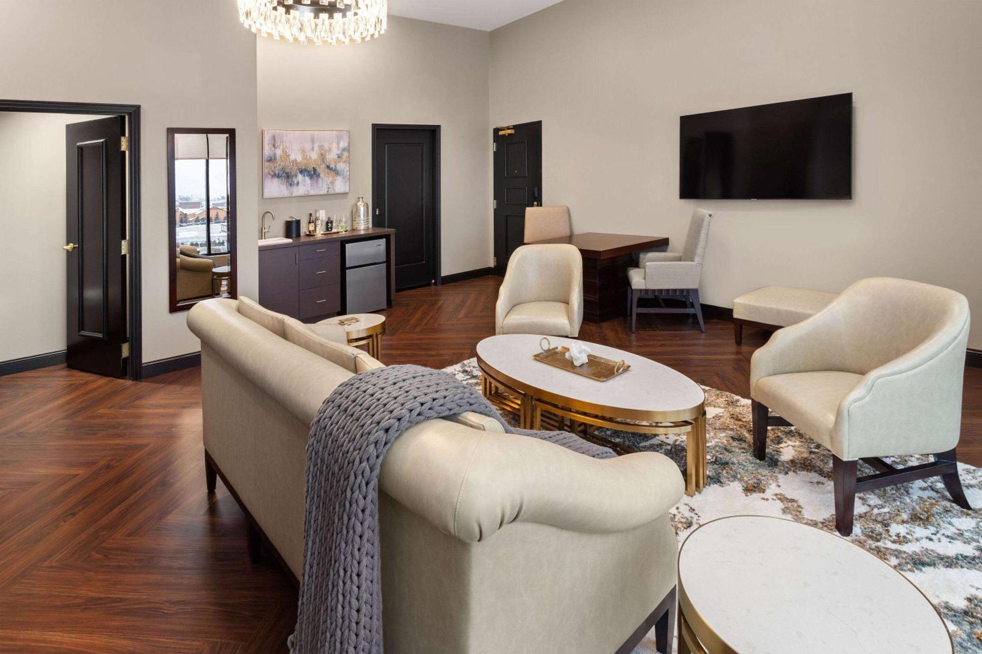 Legacy Hotel, Trademark Collection By Wyndham Green Bay Exteriér fotografie