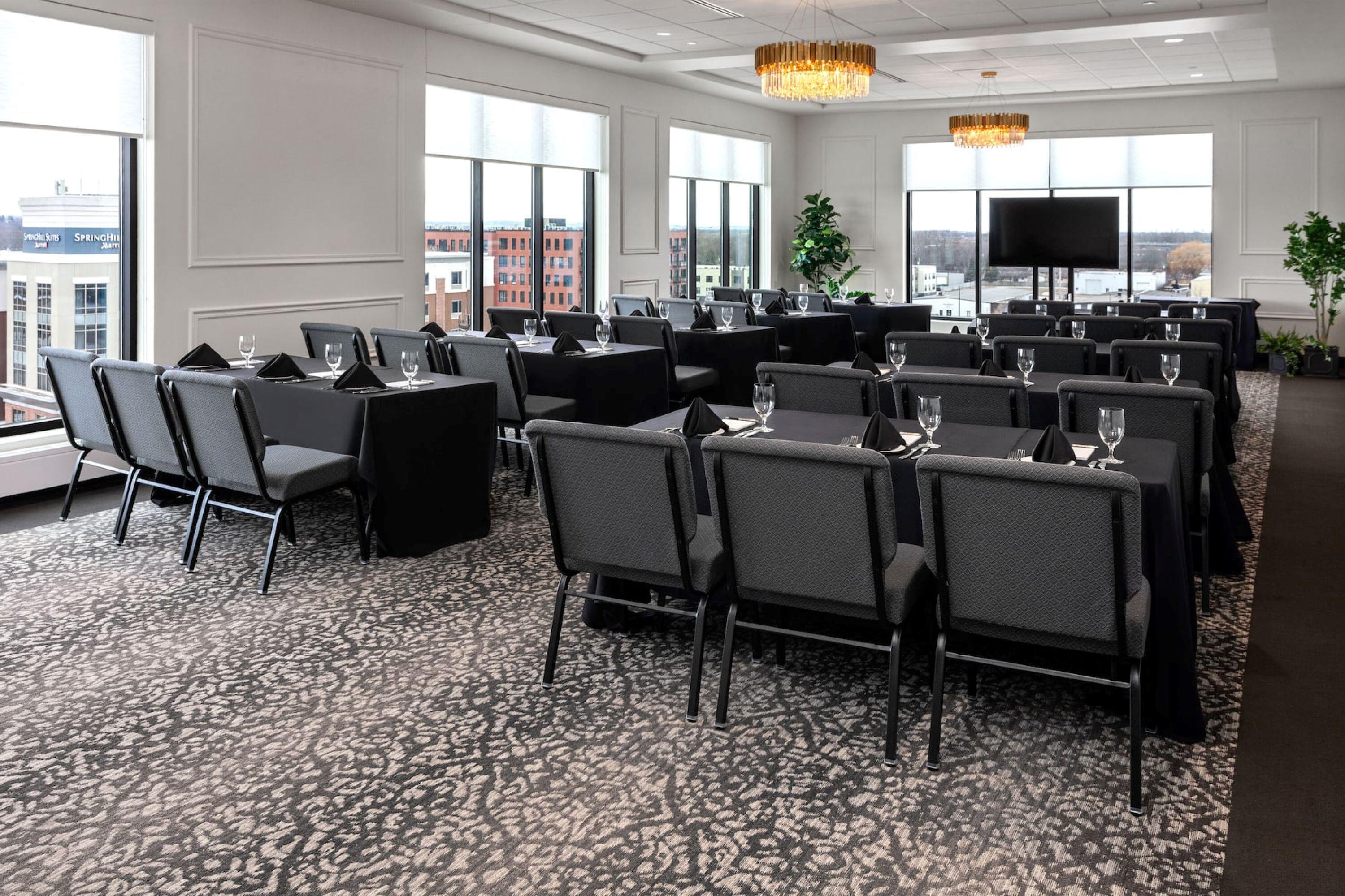 Legacy Hotel, Trademark Collection By Wyndham Green Bay Exteriér fotografie